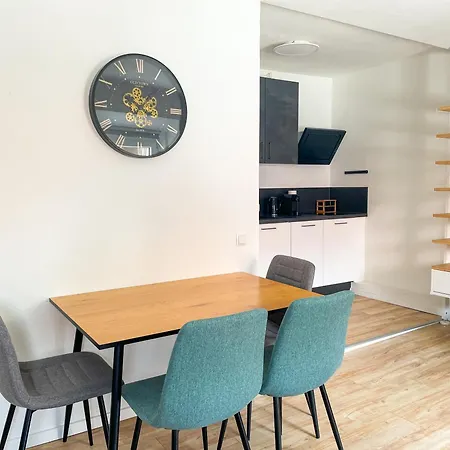 Contactless Self-check-in - Stayhere Studio 10 *
