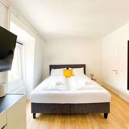 Contactless Self-check-in - Stayhere Studio 10 Apartment *